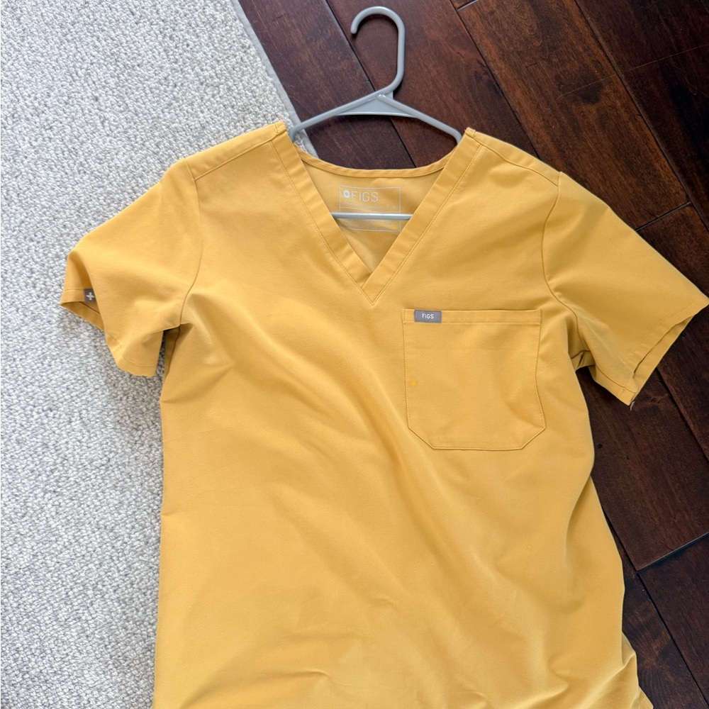 Figs V-Neck Scrub Top in Mustard